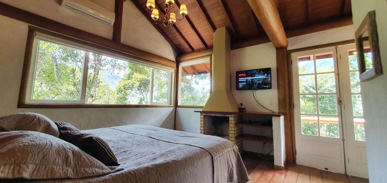 Casa Maria Comprida Araras, serviço incluído, 5 quartos, piscina e área gourmet Petrópolis Exterior foto