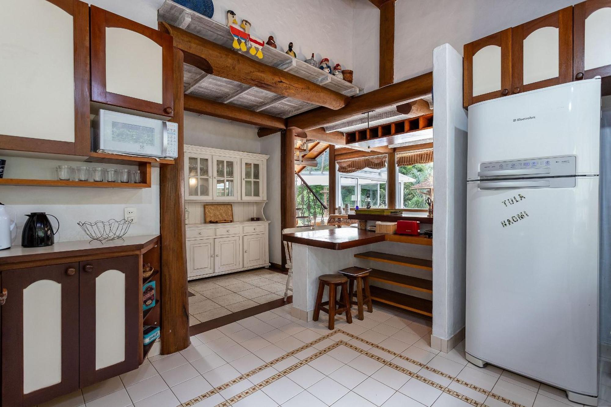 Casa Maria Comprida Araras, serviço incluído, 5 quartos, piscina e área gourmet Petrópolis Exterior foto