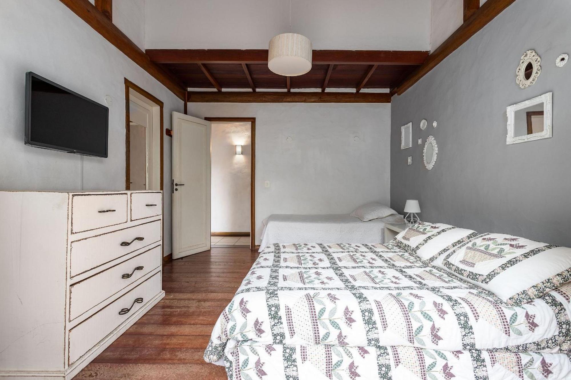 Casa Maria Comprida Araras, serviço incluído, 5 quartos, piscina e área gourmet Petrópolis Exterior foto